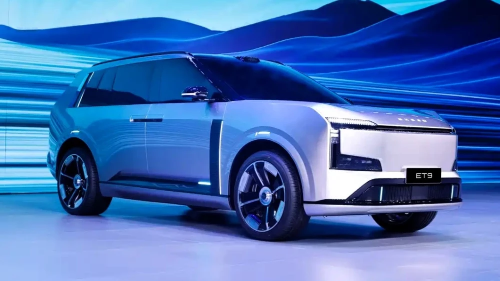  Exeed показал четыре новые модели. Три из них выйдут на рынок в ближайшие 20 месяцев