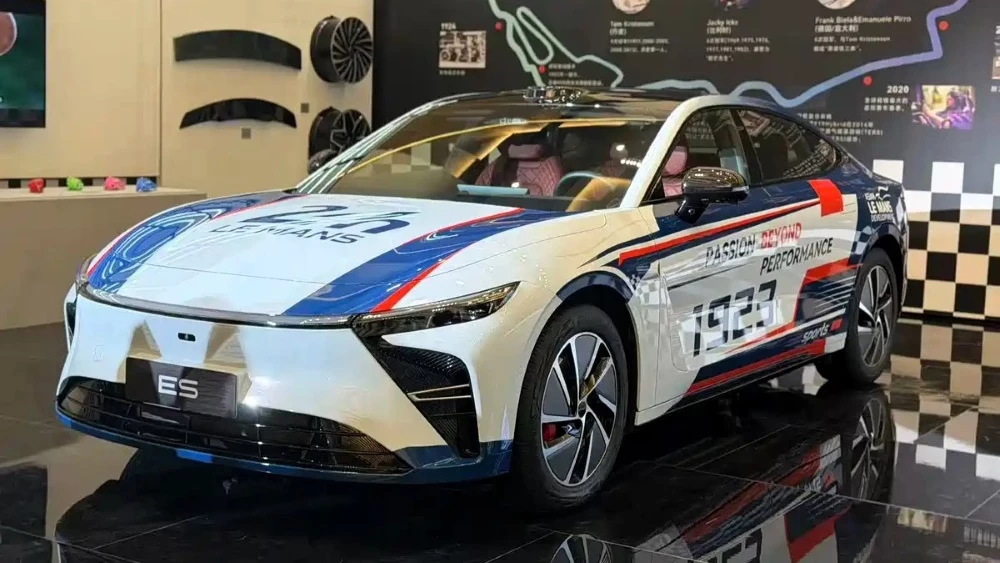  Exeed показал четыре новые модели. Три из них выйдут на рынок в ближайшие 20 месяцев