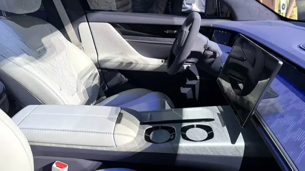  Exeed показал четыре новые модели. Три из них выйдут на рынок в ближайшие 20 месяцев