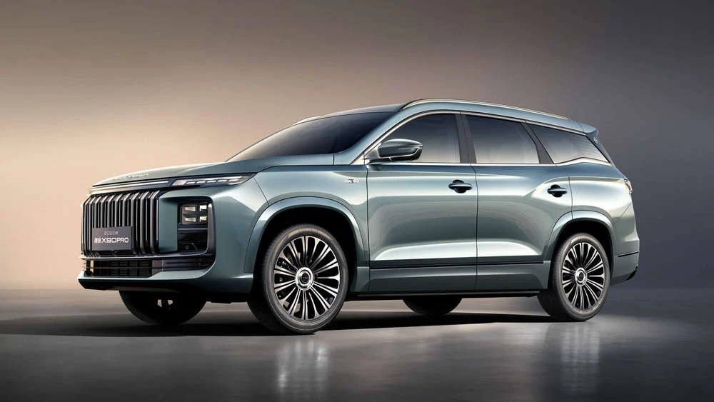  Jetour готовит две новинки для России в 2026 году. Что это за модели