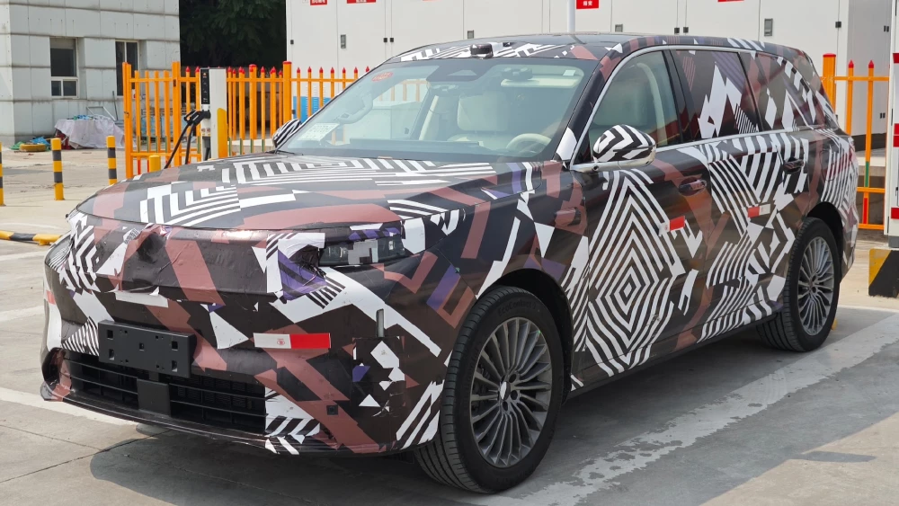  Новый флагманский кроссовер GWM начнут выпускать в Китае. Это конкурент Li Auto L9