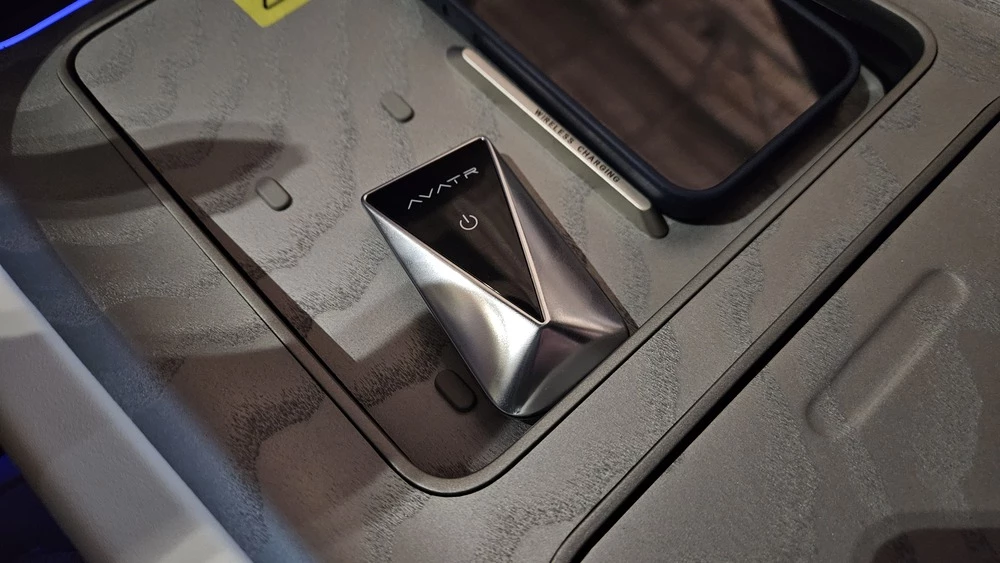  &laquo;Один-два&raquo; &ndash; и готово? Наш обзор электрического седана Avatr 12