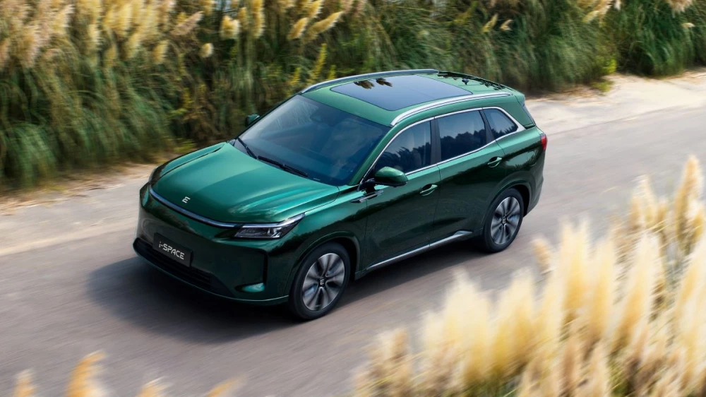  Полноприводный Evolute i-Space получил ОТТС для России. Известны характеристики кроссовера