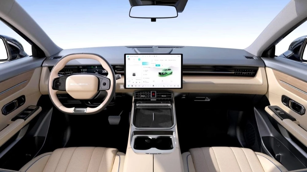  Soueast подтвердил премьеру в России кроссовера S06. Он станет самой доступной моделью марки