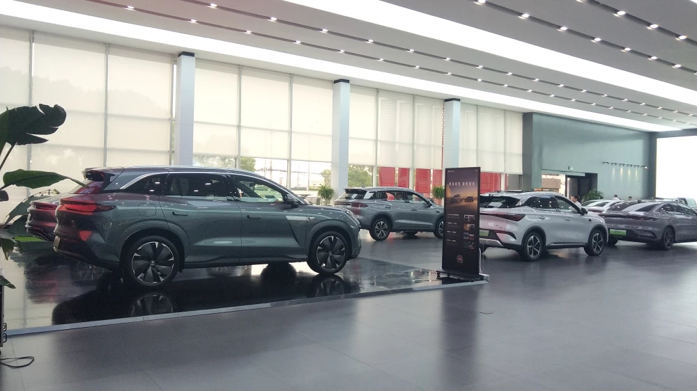  Tesla не сдается. Самые популярные автомобили Китая в ноябре 2025 года