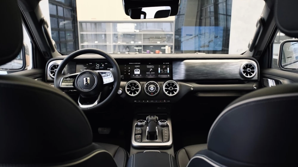  &laquo;Черный &ndash; самый востребованный&raquo;. Как в России стартовали продажи обновленного Tank 300