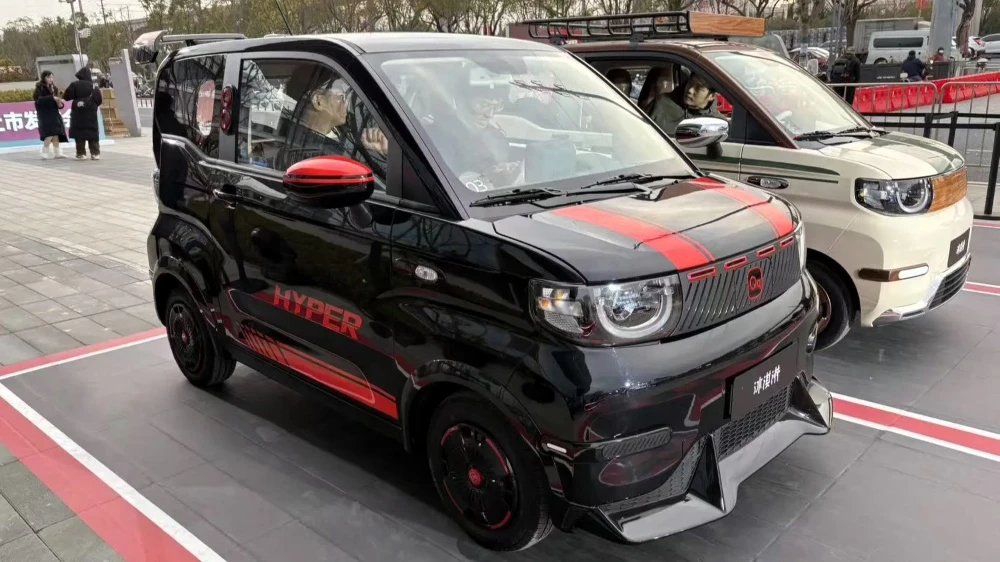  Chery вывела на рынок две первые новинки 2026 года. Что это за модели