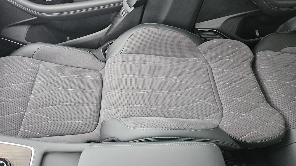  Как обновился хит продаж? Наш тест-драйв Geely Monjaro Flagship SE