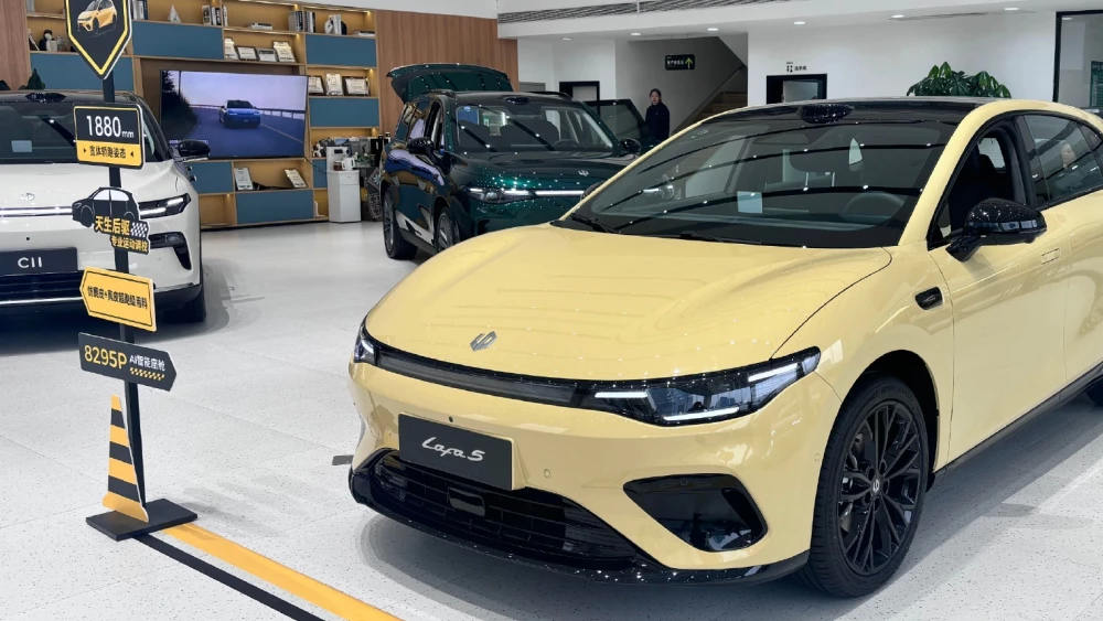  На каких автомобилях ездили в Китае в 2025 году. Самые популярные бренды за 12 месяцев