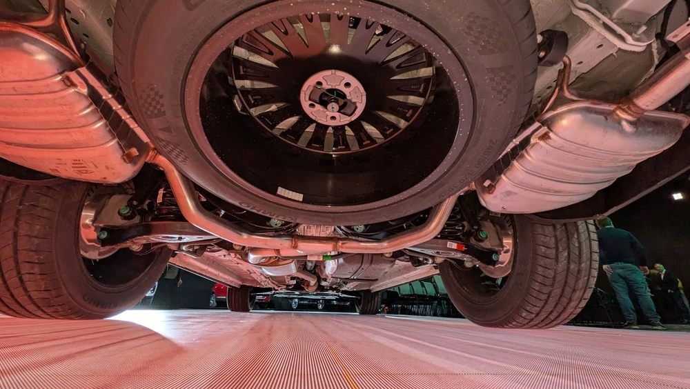  Tenet показал в России кроссовер T9. Он будет не единственной новинкой в 2026 году