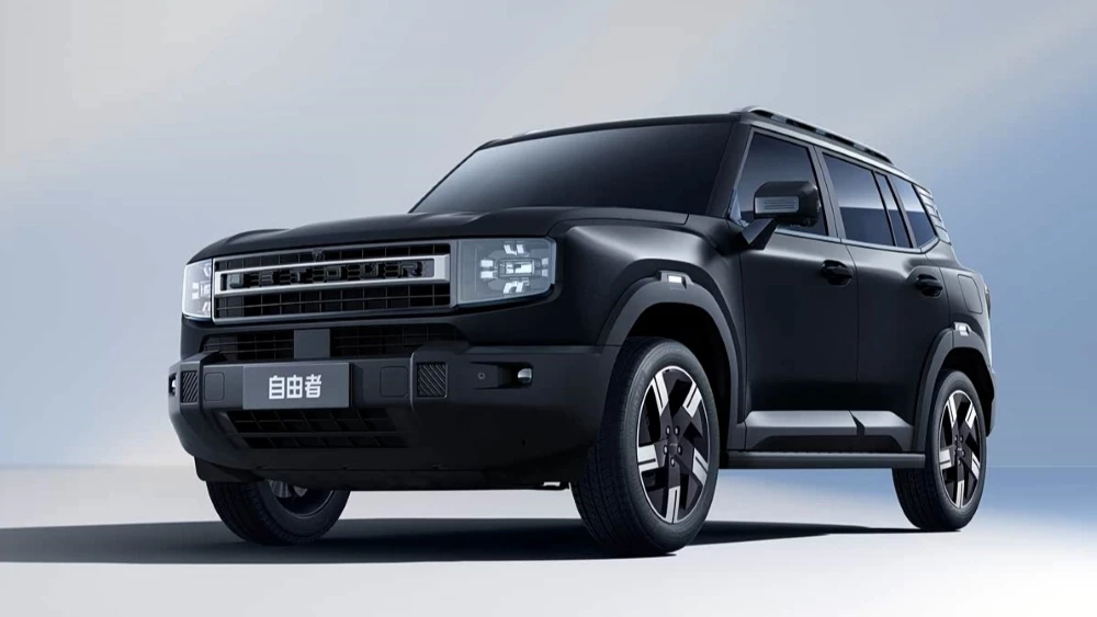  У кроссоверов Jetour T1 и T2 появились новые &laquo;черные&raquo; версии. Цены и особенности