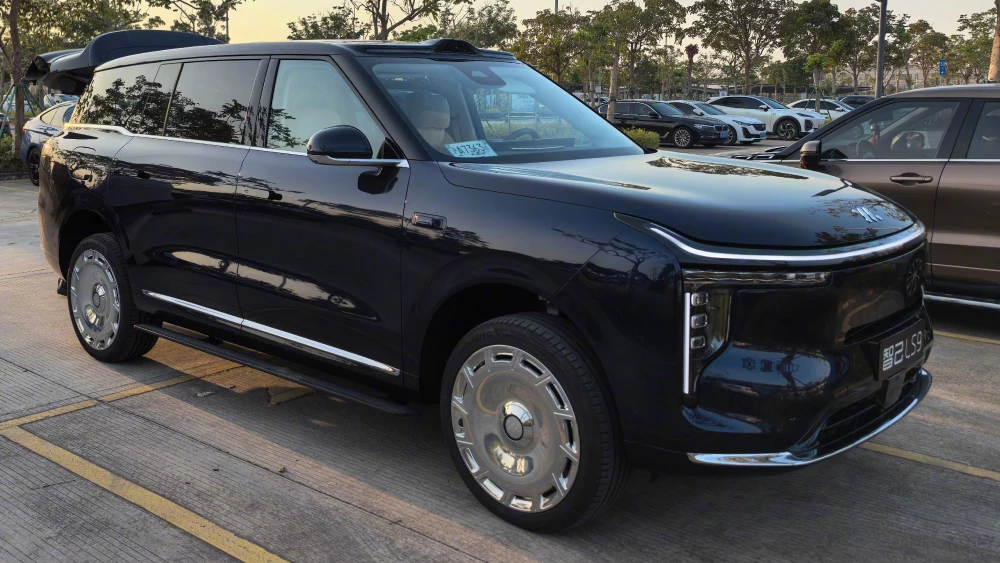  В Китае назвали самые дальнобойные гибриды для зимы. Лучшей стала модель Geely