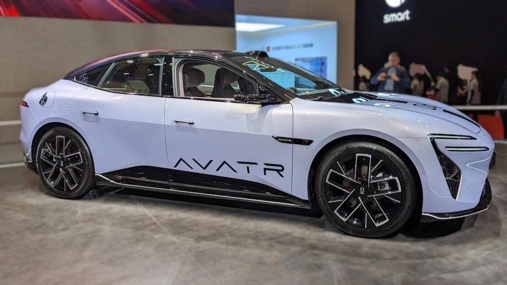  В Китае назвали самые дальнобойные гибриды для зимы. Лучшей стала модель Geely