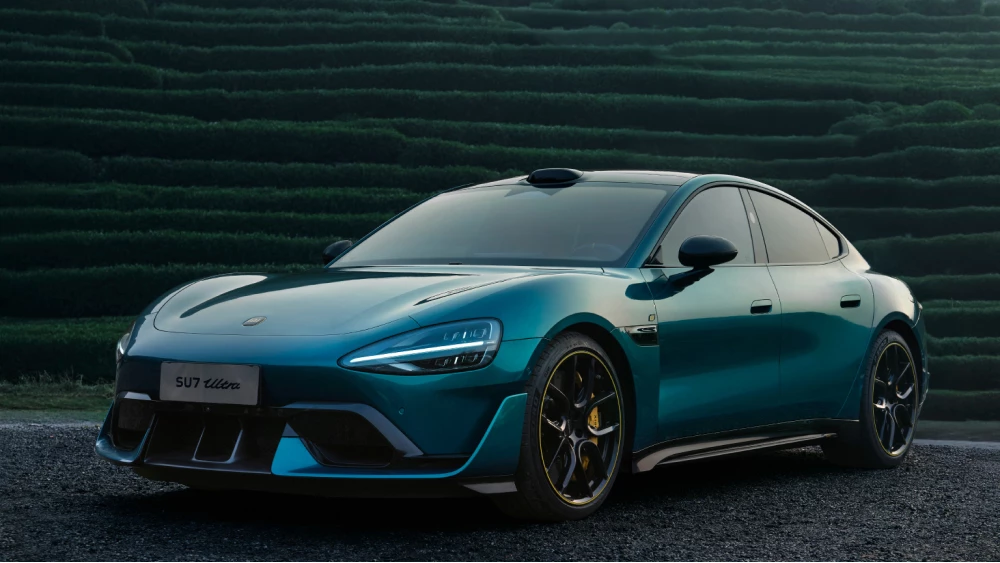  В Китае рухнули цены на подержанные автомобили Xiaomi. Они теряют до 1,7 млн рублей за 6 месяцев